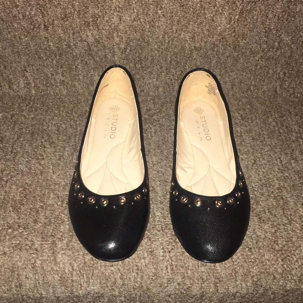 ♣️NWT Studio Isola Genuine Leather Flats